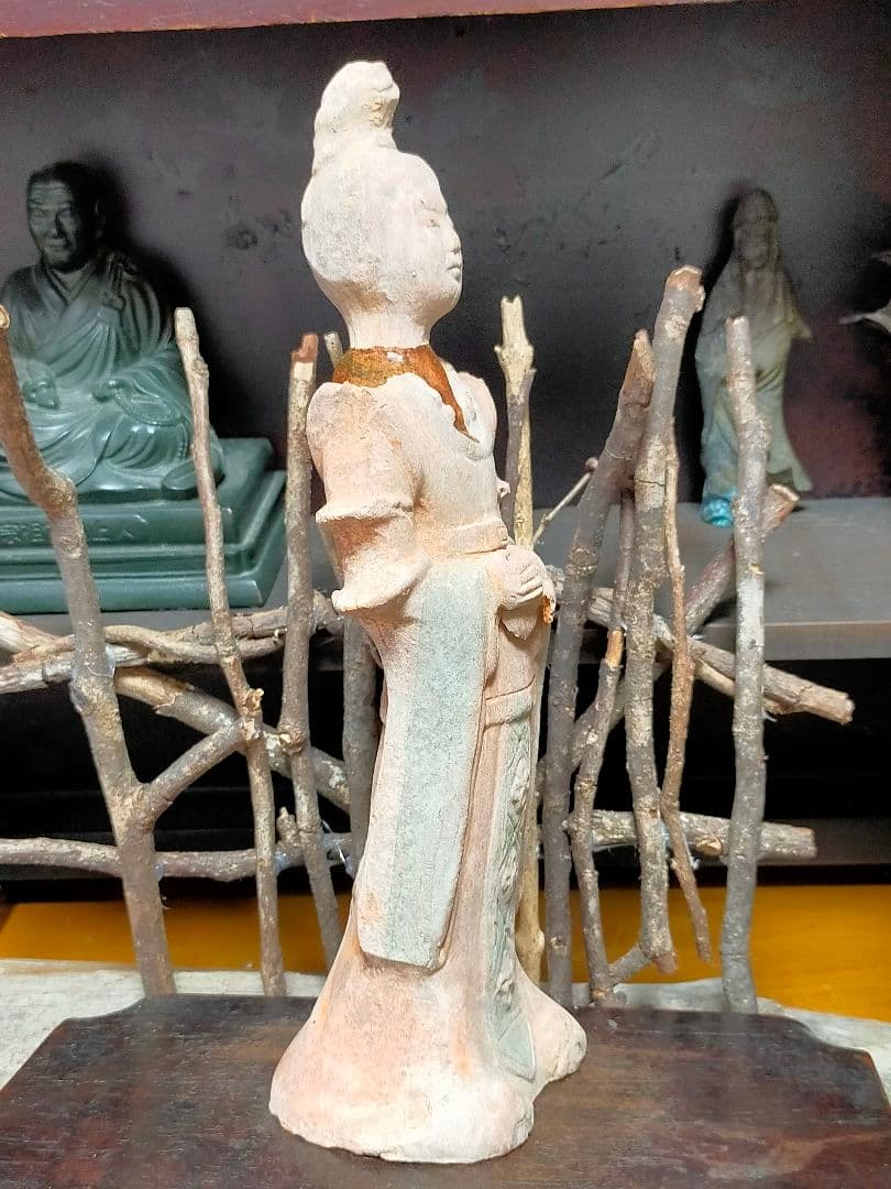 ♥時代♥　中国　婦人俑　三彩　発掘品　①　出土品　骨董　古玩