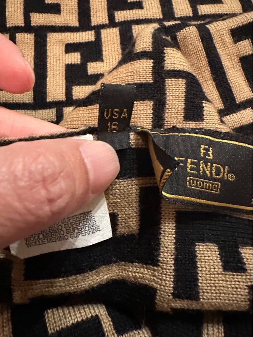 『美品』FENDI FFロゴニットマフラー