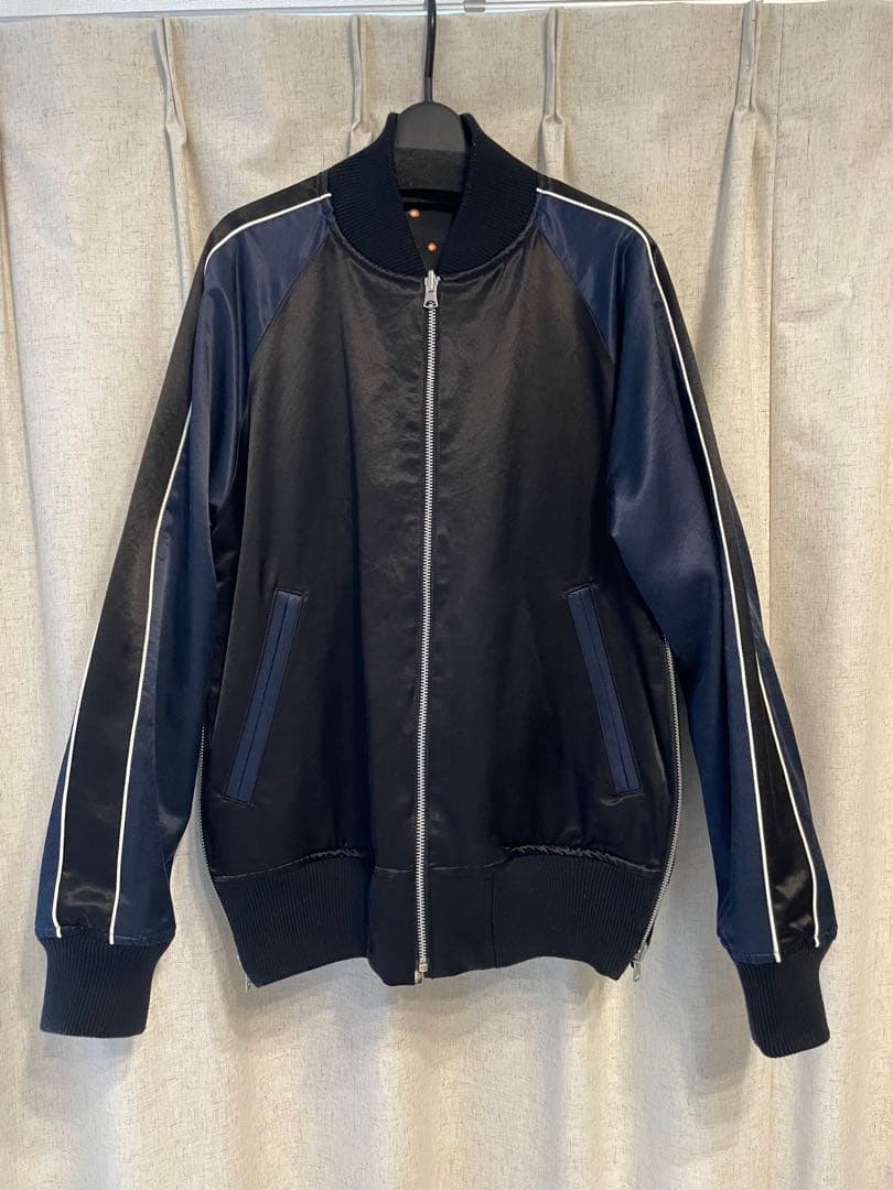 【希少】リバーシブル　sacai ボンバージャケット　ブルゾン