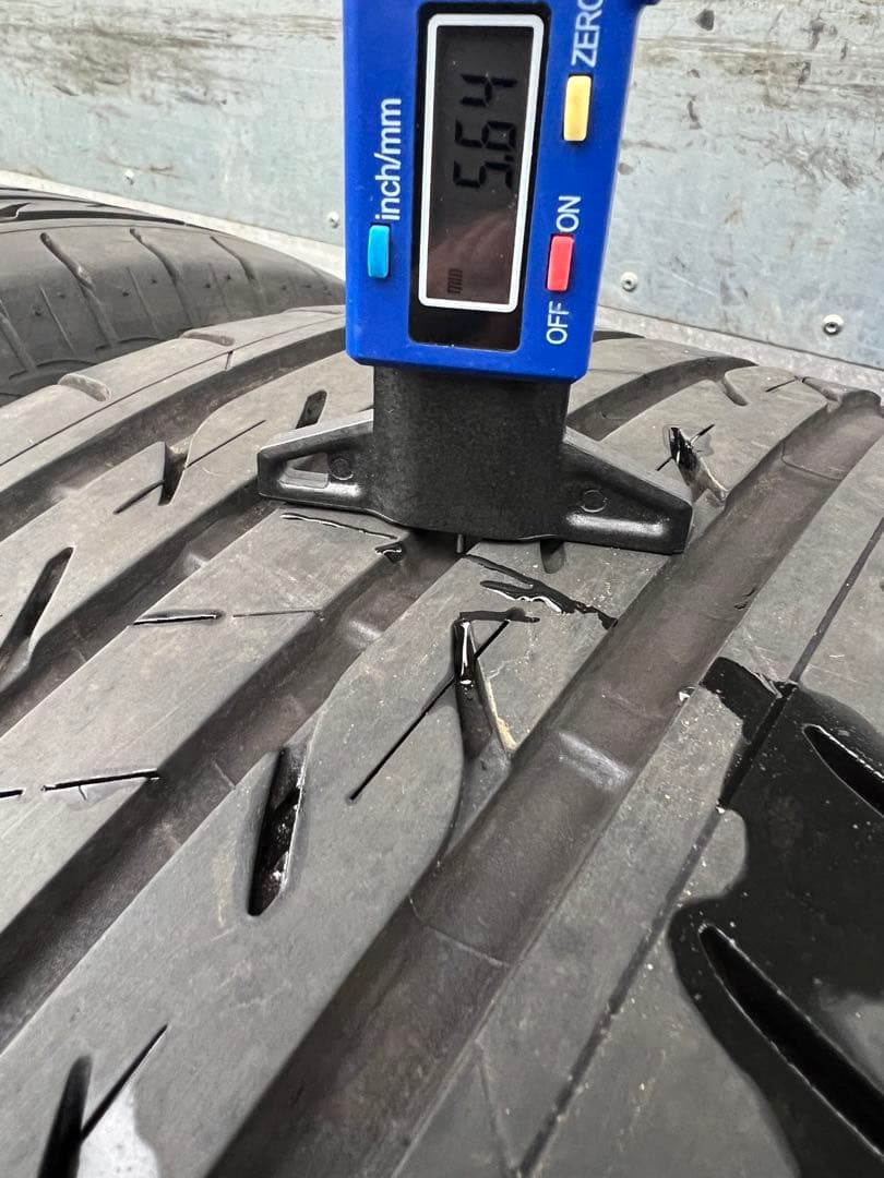 ナコルルブリヂストンサマータイヤ225／55R17 97V