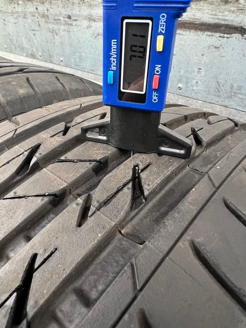 ナコルルブリヂストンサマータイヤ225／55R17 97V