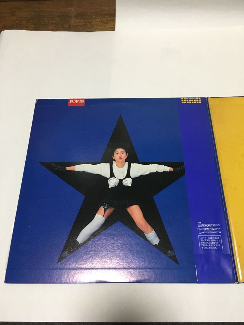 【アナログ盤】※見本盤白ラベル 小泉今日子 / ザ・ベスト (LP盤レコード)