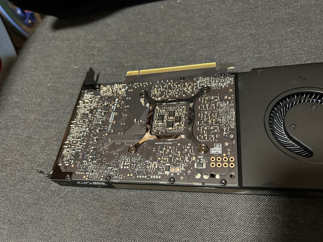 NVIDIA RTX A4000 グラフィックボード