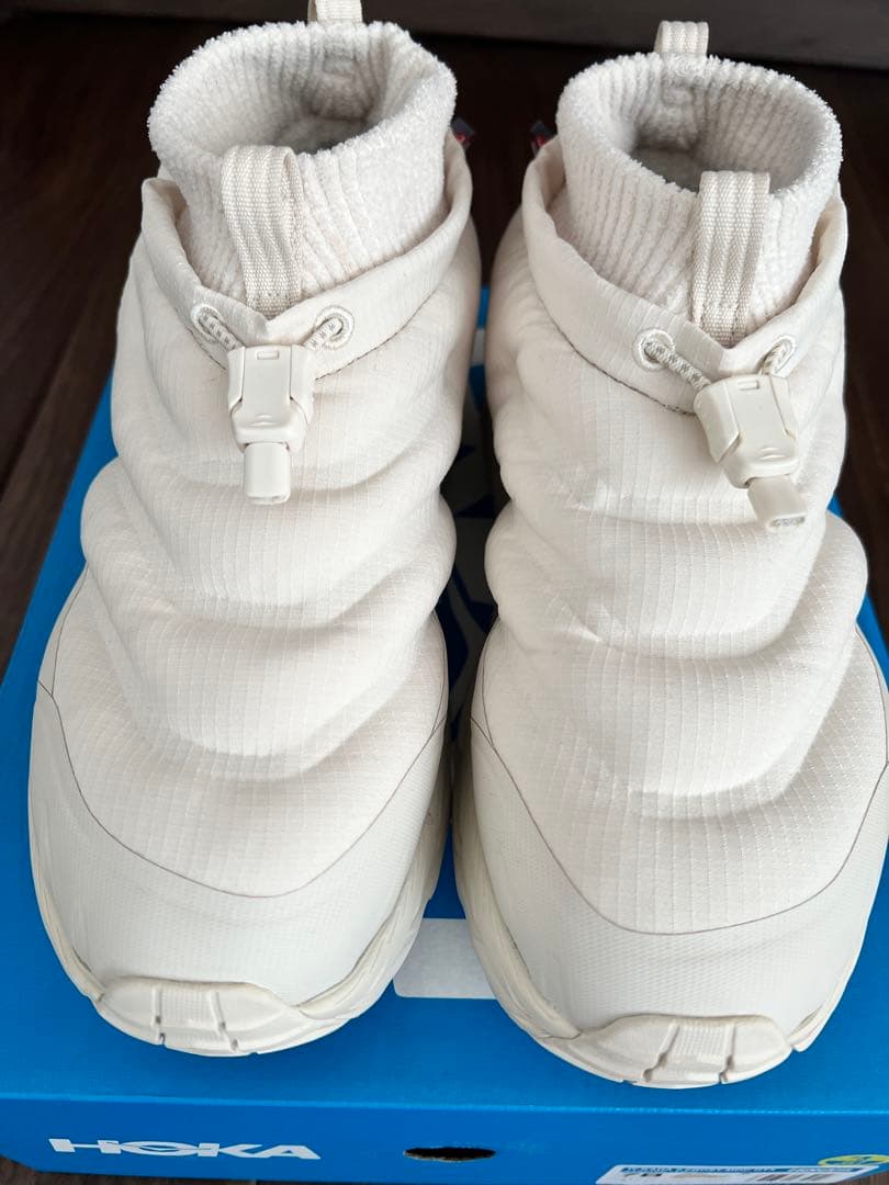 【値下げ】HOKA W KAHA 2 FROST MOC GTX オートミルク