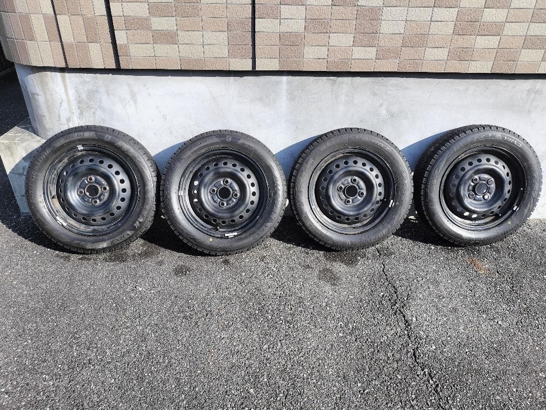 値下【引取り限定／広島市】スタッドレスタイヤ VRX2 155/65R14 4本