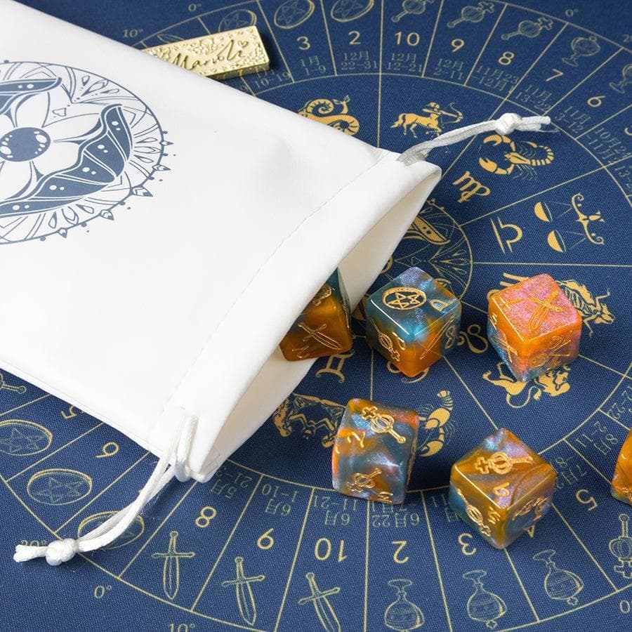 【タロットダイス】希少入手困難品✨珍しいダイス型のタロット✨北欧神話ラグナロク