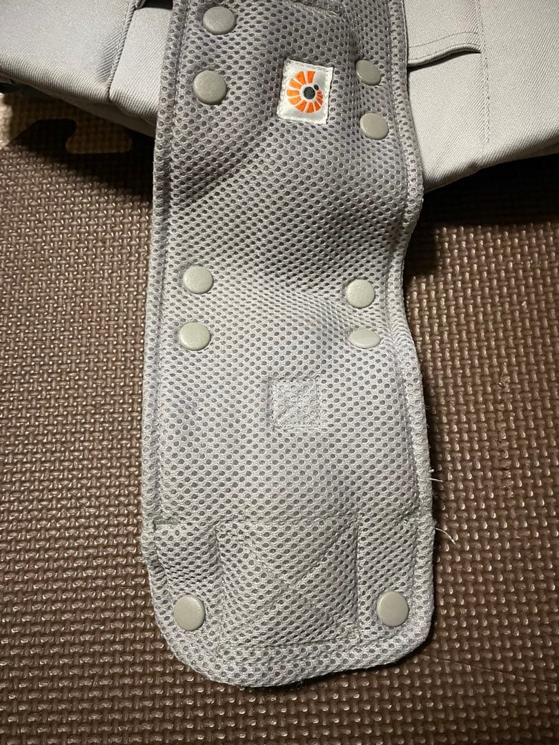 ergobaby OMNI 360 抱っこ紐 グレー　ソレイアード防寒ケープ付き