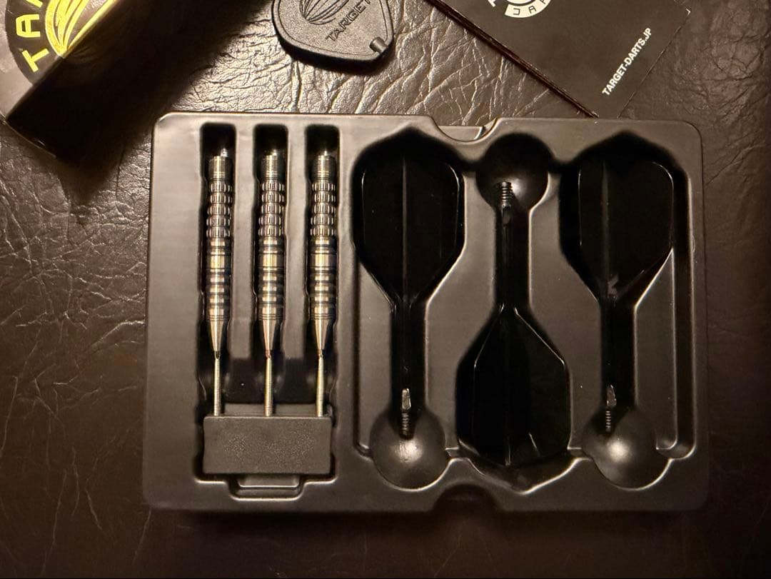 M*S様 TARGET Black Marque 21g ダーツセット