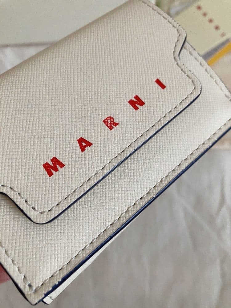 MARNI✨マルニ　ロゴ　ミニウォレット三つ折り財布　アイボリー系*