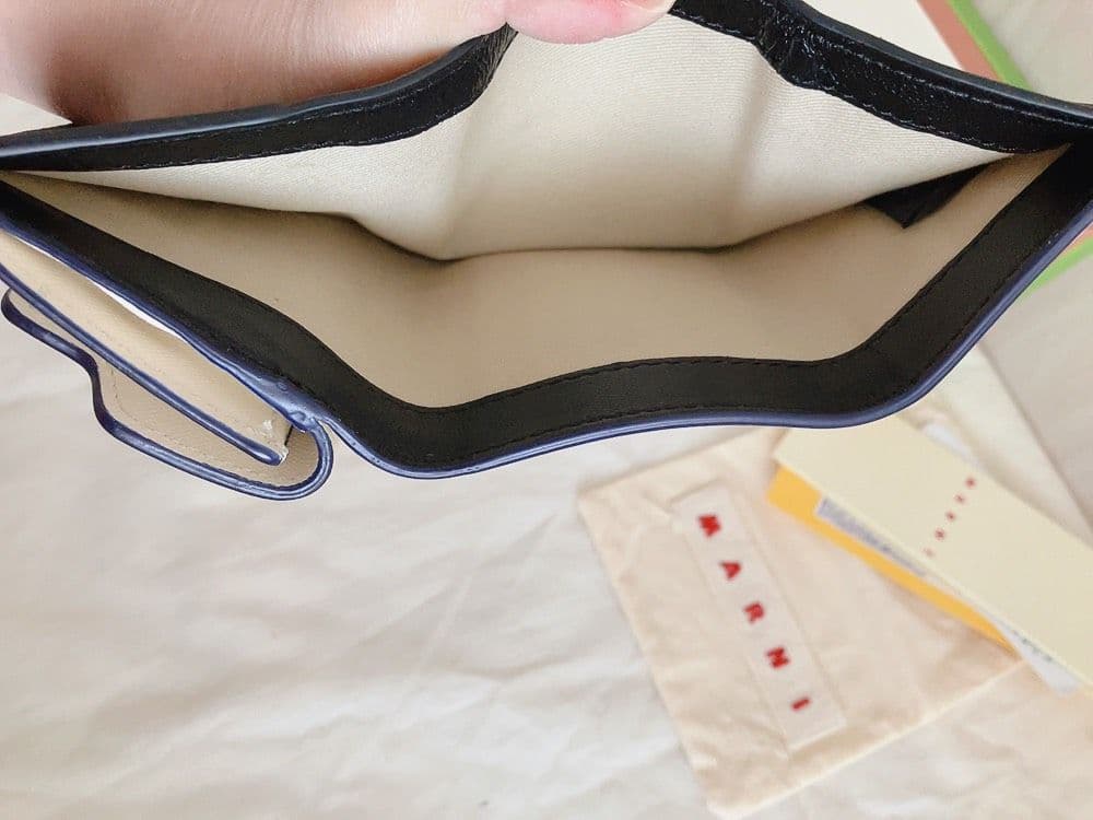 MARNI✨マルニ　ロゴ　ミニウォレット三つ折り財布　アイボリー系*