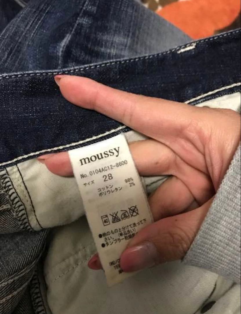 美脚効果抜群！ moussy スキニー 28inch