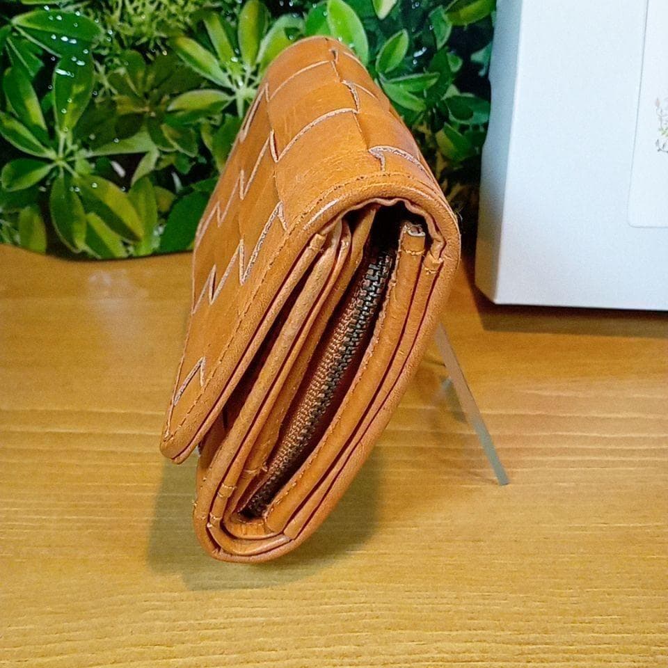 最終値下げ　新品　本革　レディース　折り財布　ミニ財布　ズッケロ　牛革　ブラウン