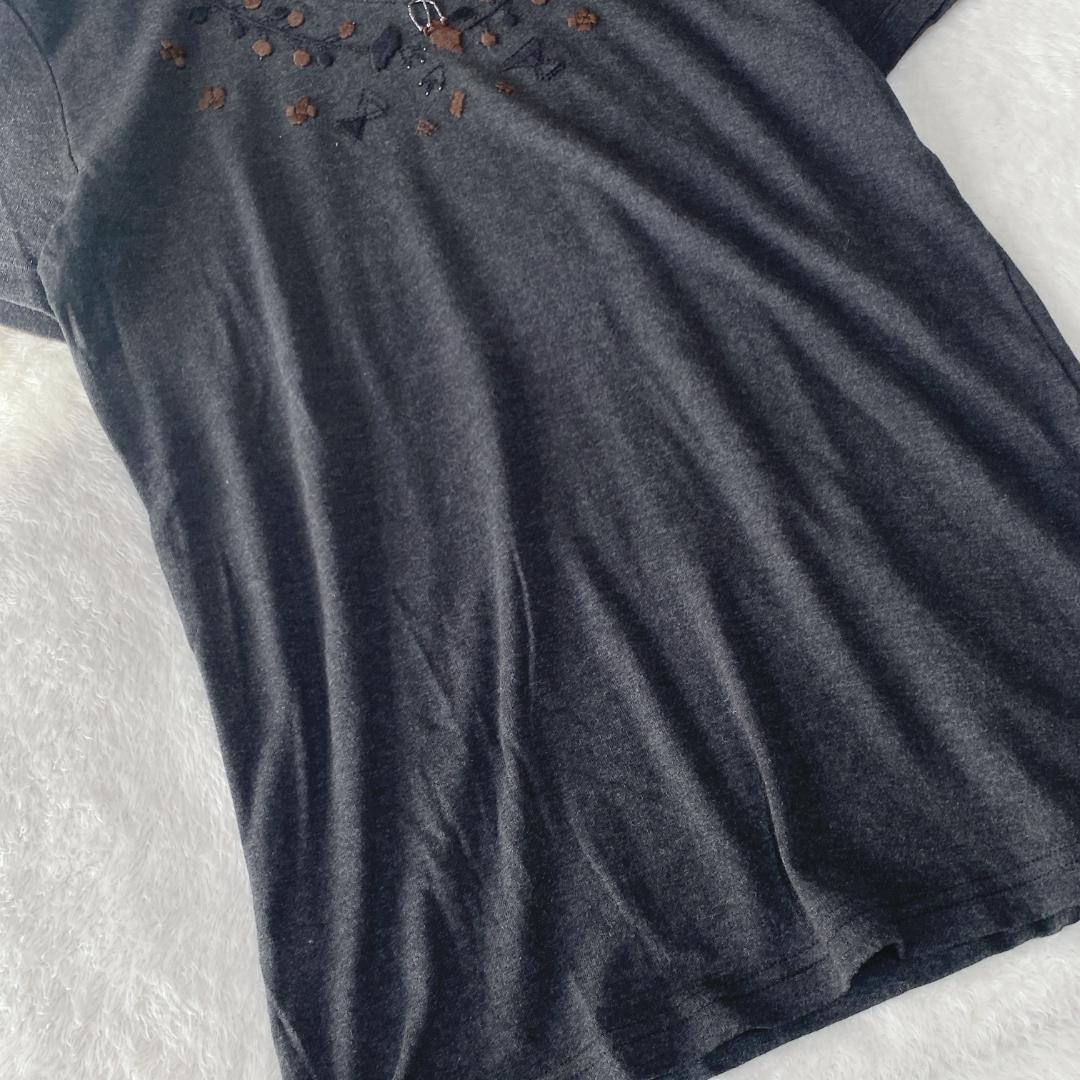 DE0130【ハートイッセイミヤケ】Tシャツ【3】刺繍デザイン タグ付き未使用