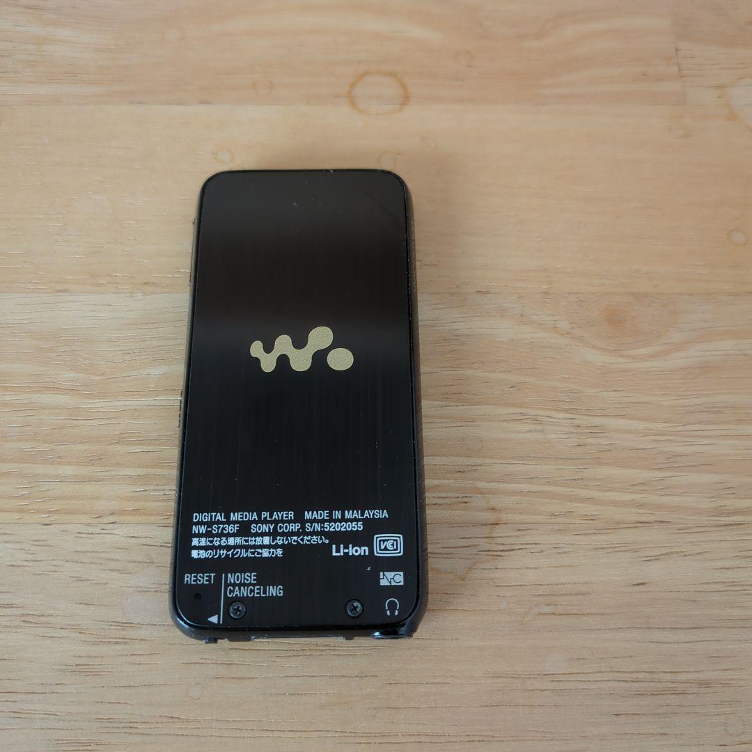 ウォークマンとスピーカー RDP-NWV20と録音ケーブルとストラップのセットす