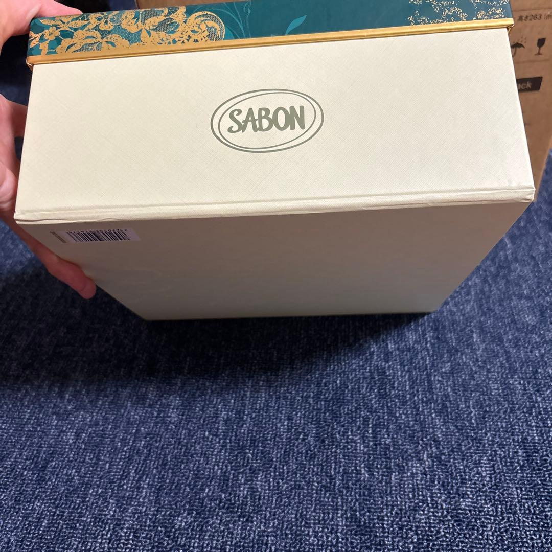 SABON Silky Body Milkグリーンローズとボディスクラブ、ギフト