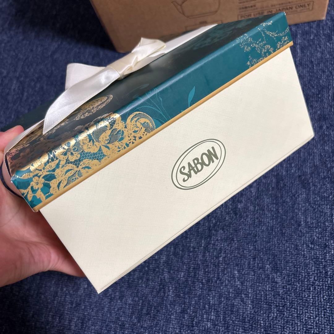 SABON Silky Body Milkグリーンローズとボディスクラブ、ギフト