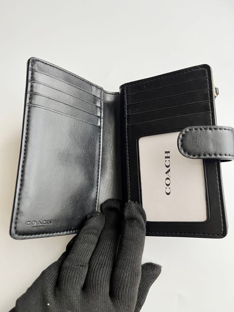 美品✨COACH コーチ　二つ折り財布