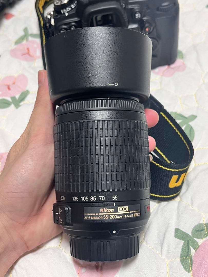 Nikon D7000 デジタル一眼レフカメラ