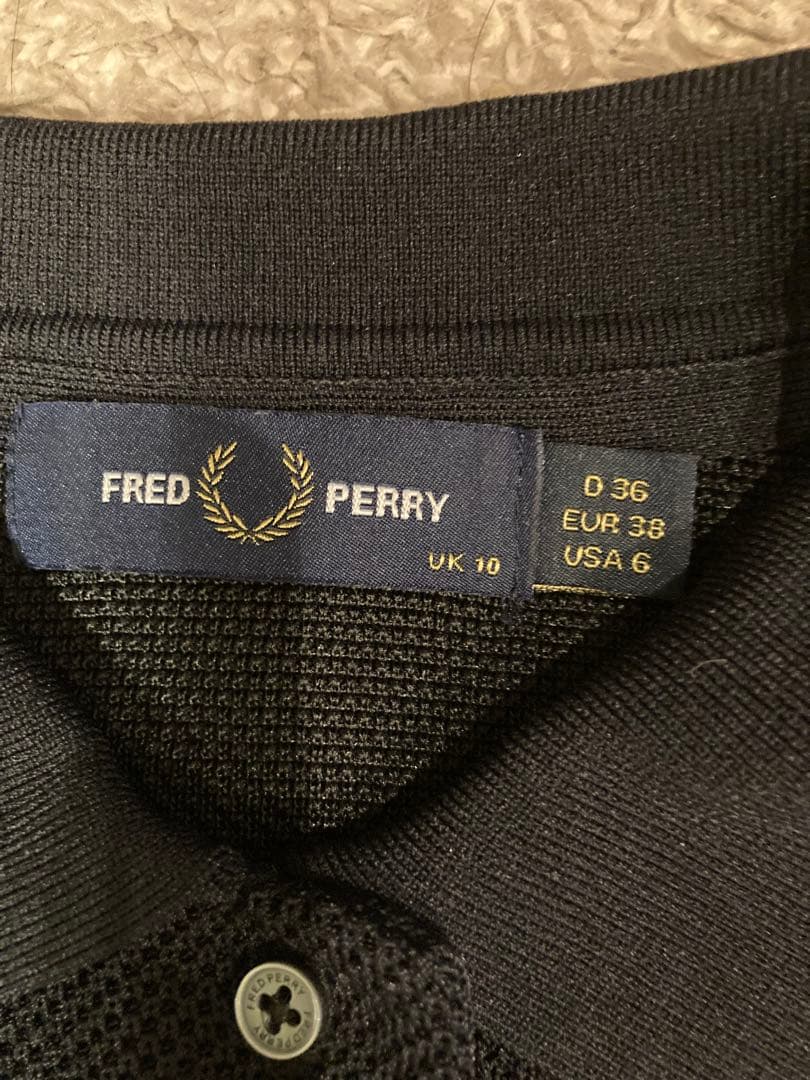 FRED PERRY ブラック ノースリーブポロシャツ UK 10