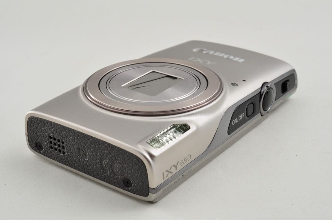 美品　Canon キャノン IXY 650 シルバー　デジカメ