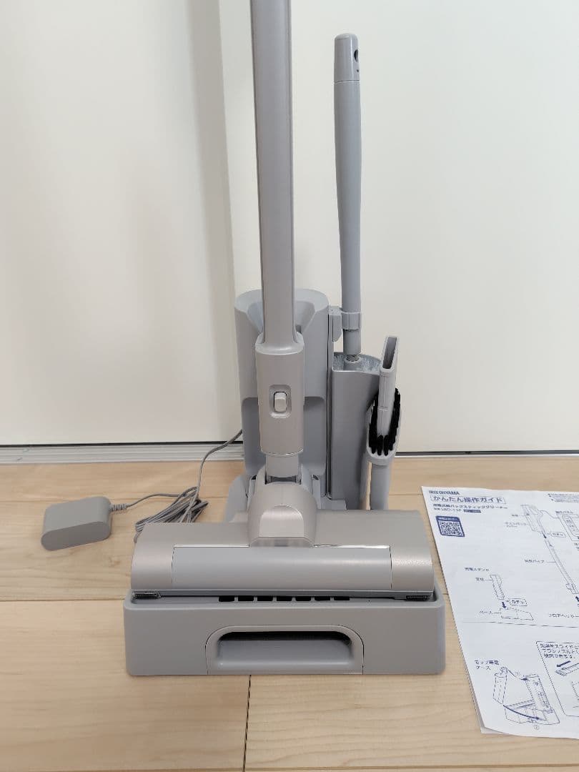 アイリスオーヤマ　スティッククリーナー　2025年製　SBD-T3P-NH