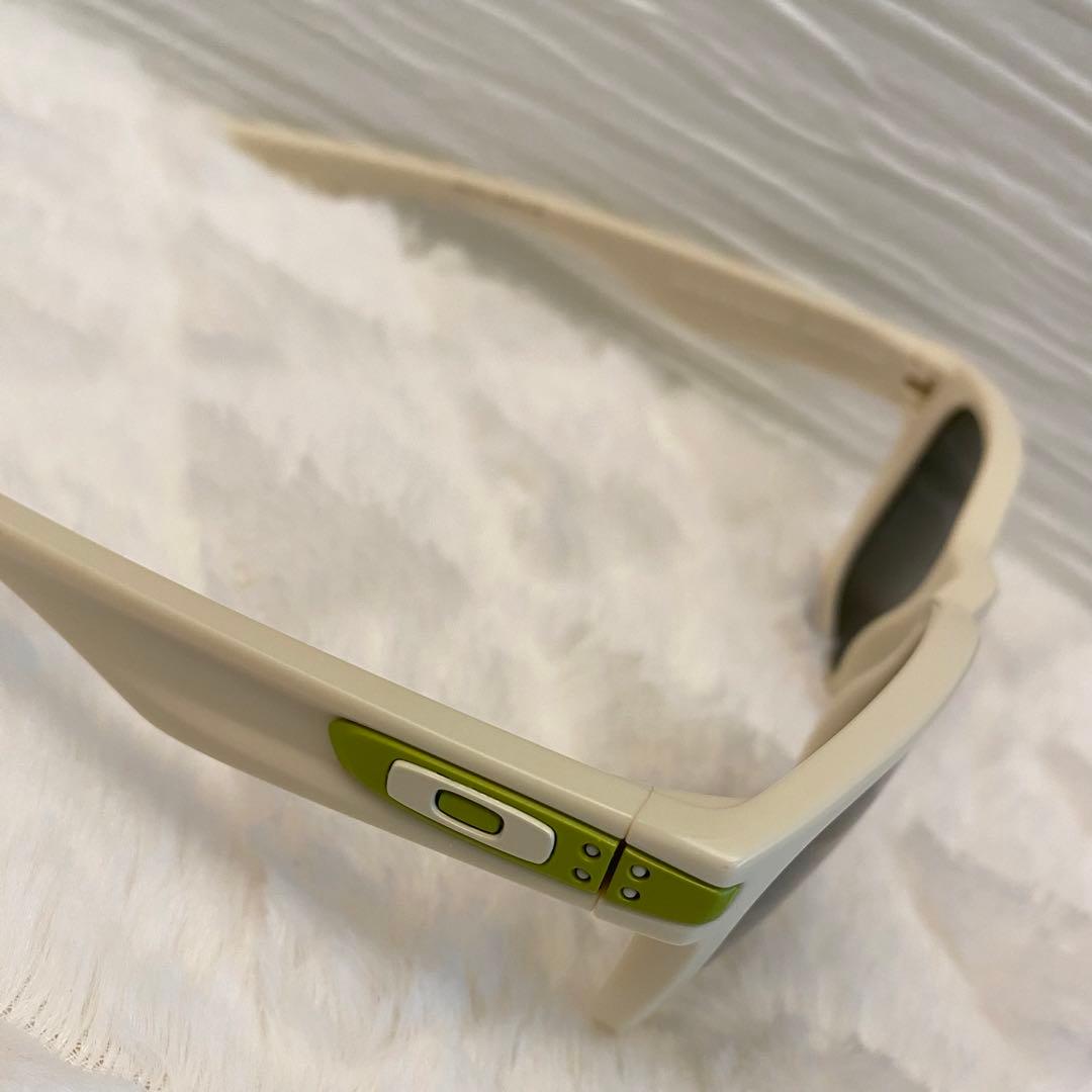 Oakley サングラス　GARAGE ROCK
