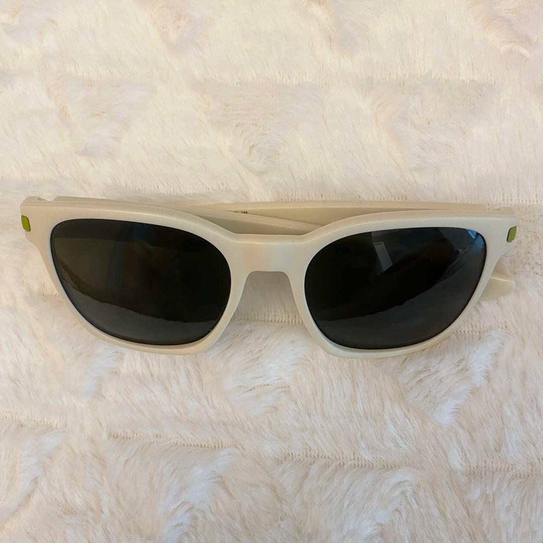 Oakley サングラス　GARAGE ROCK