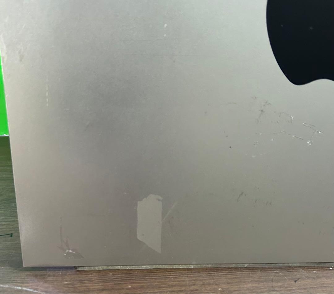 ジャンク商品　Apple Mac Pro シルバー中身ありません。不起動動作商品