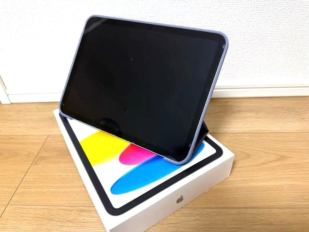 iPad 第11世代(A16)Wi-Fi 128GB シルバー 美品 カバー付