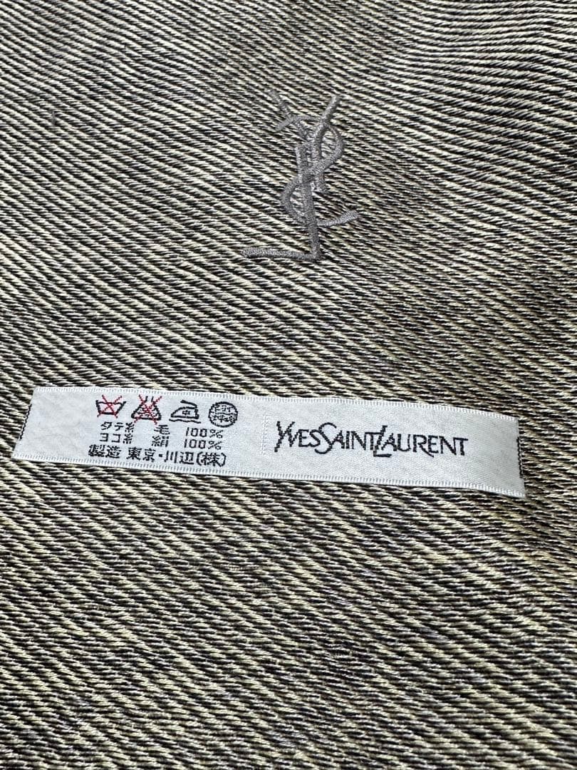 Yves Saint Laurent イヴサンローラン 虎柄 マフラー