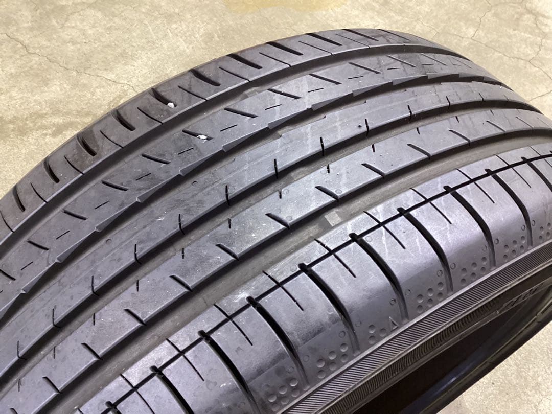 深溝 激安 215/40R18 ヨコハマ ブルーアース 夏タイヤ 2本 送料込み