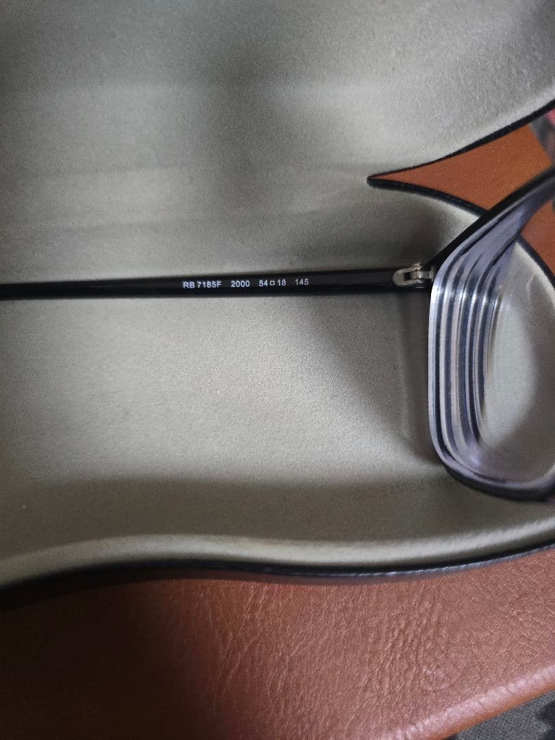 Ray-Ban メガネ RB-7185F 2000 54 18 145ドライバー