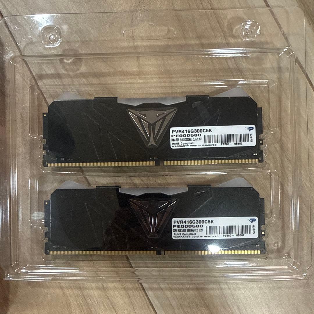 Viper RGB 8*2枚 DDR4 3000MHz メモリー