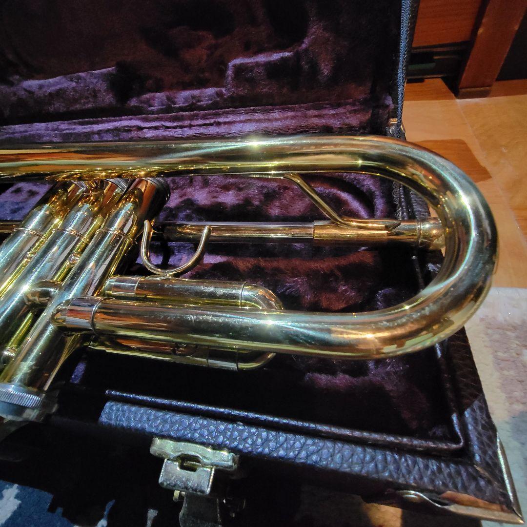 【良品】Heinrich 管楽器 吹奏楽器 トランペット 専用ケース付き