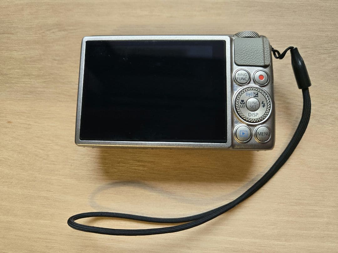 Canon S120 デジタルカメラ シルバー 本体と充電器