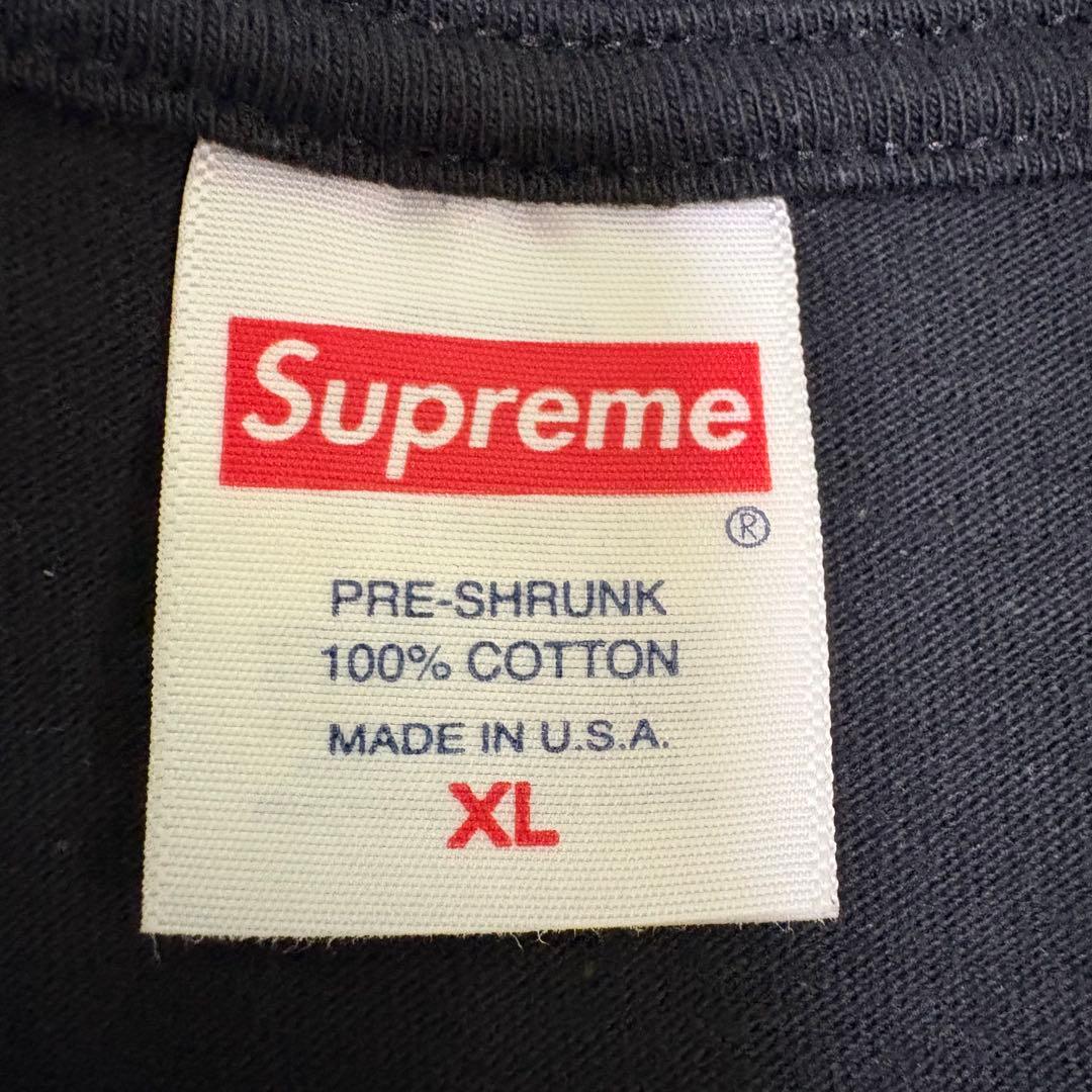 supreme ブラック Tシャツ　XL