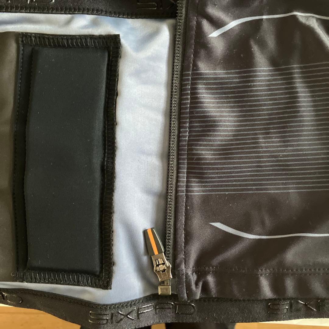 SIXPAD Powersuit Lite EMSトレーニングコントローラー付き