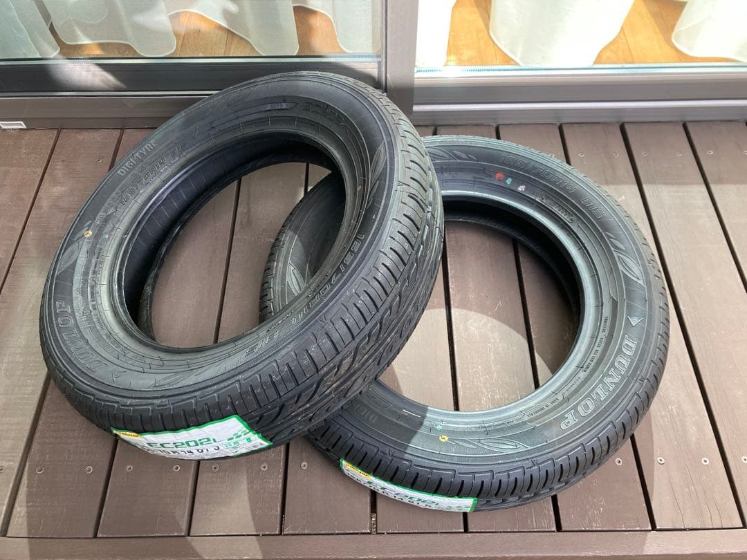 ダンロップタイヤ軽自動車用　EC202L 165/70/R14 81S 倉庫保管