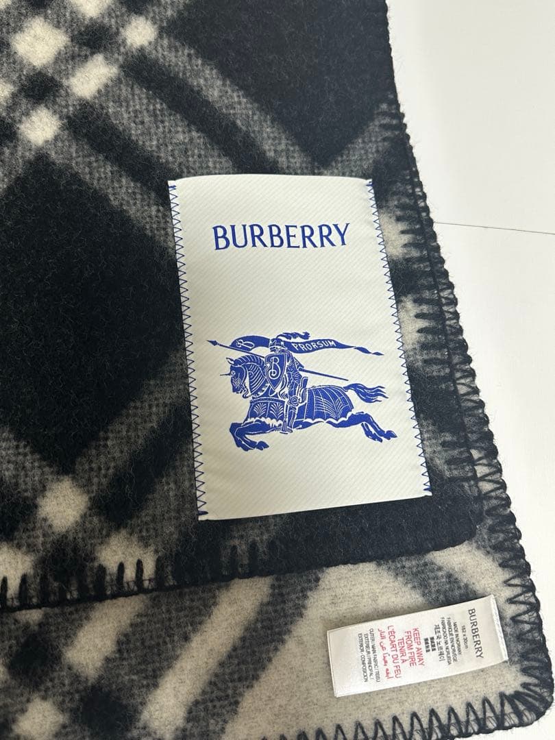 Burberryチェック ウールスカーフ
