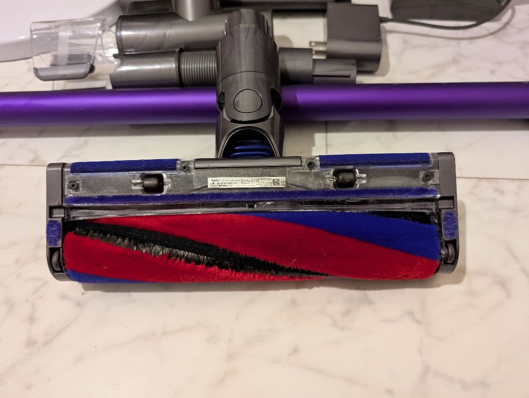 バ*ス様 大人気　ダイソン SV18 フルセット スタンド付 動作品 美品