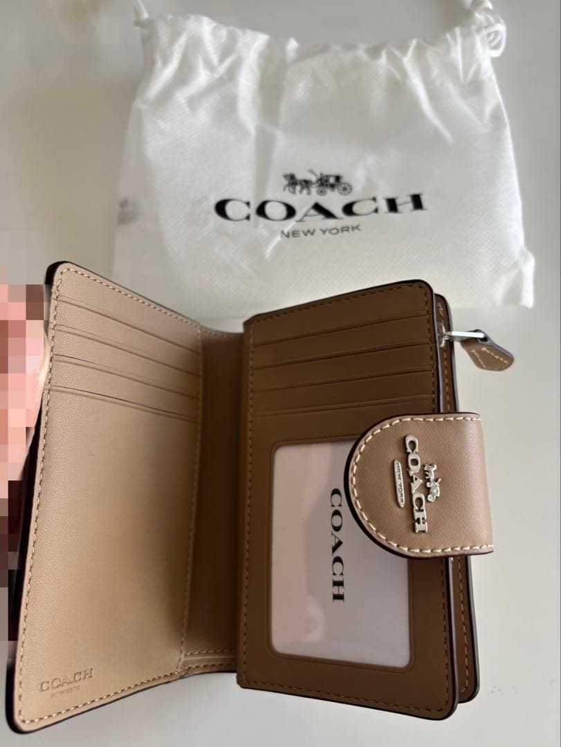 COACH ベージュ 二つ折り財布 保存袋紙付き