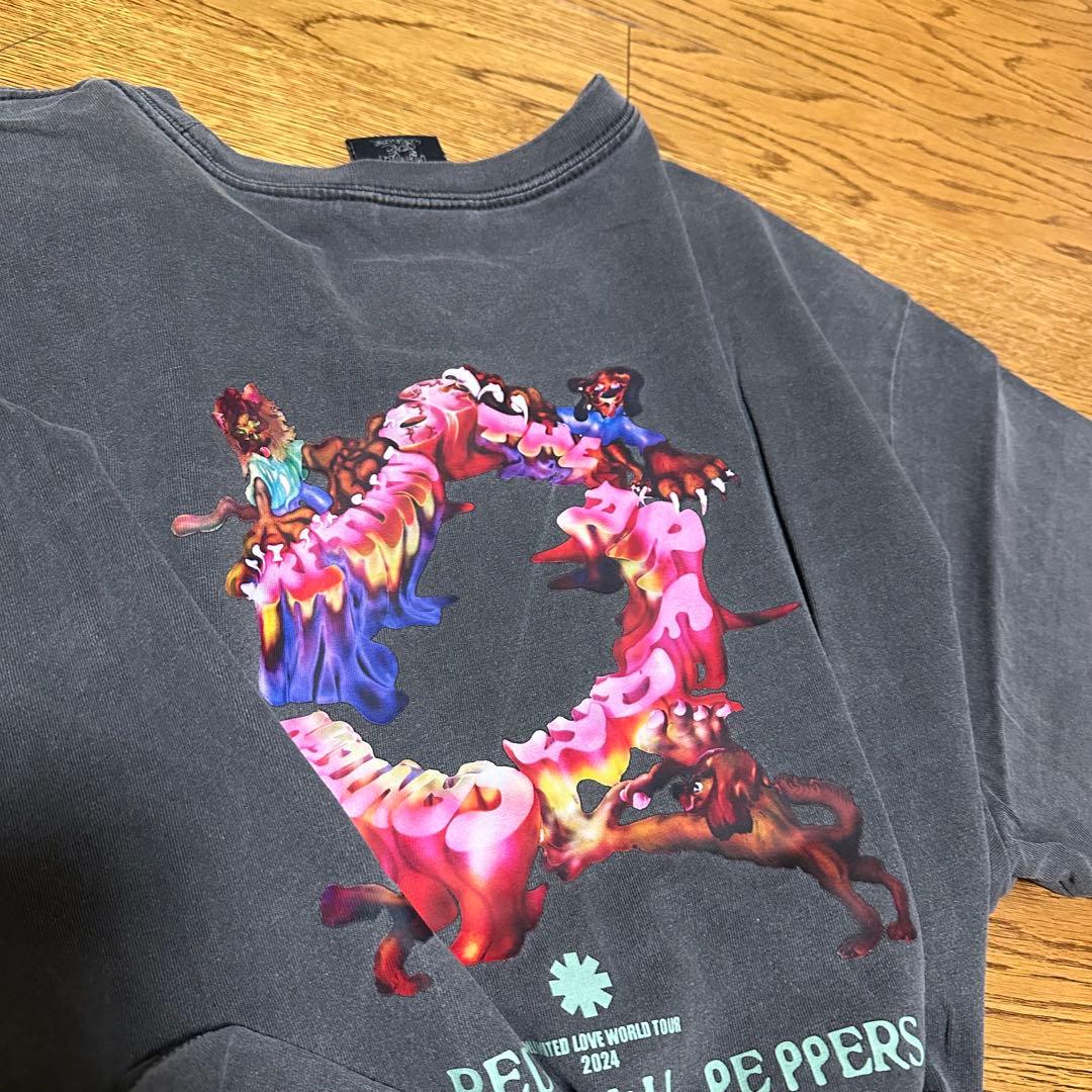 希少　RED HOT CHILI PEPPERS Tシャツ 2024　ツアー