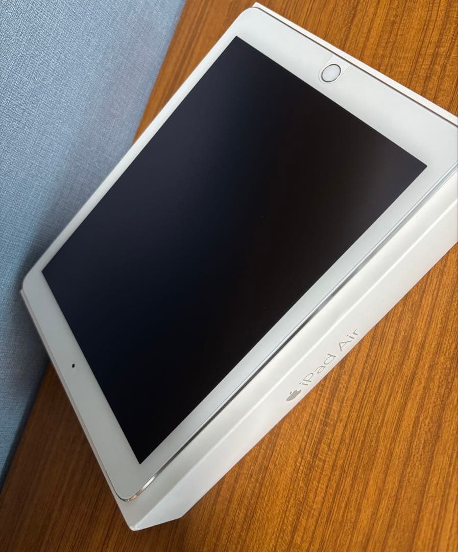 iPad Air 2 Wi-Fi+Cellular 16GB au版
