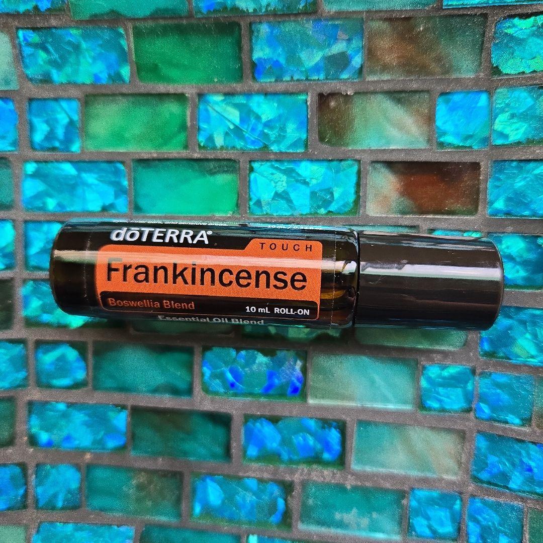 doTERRA ドテラ　フランキンセンスタッチ