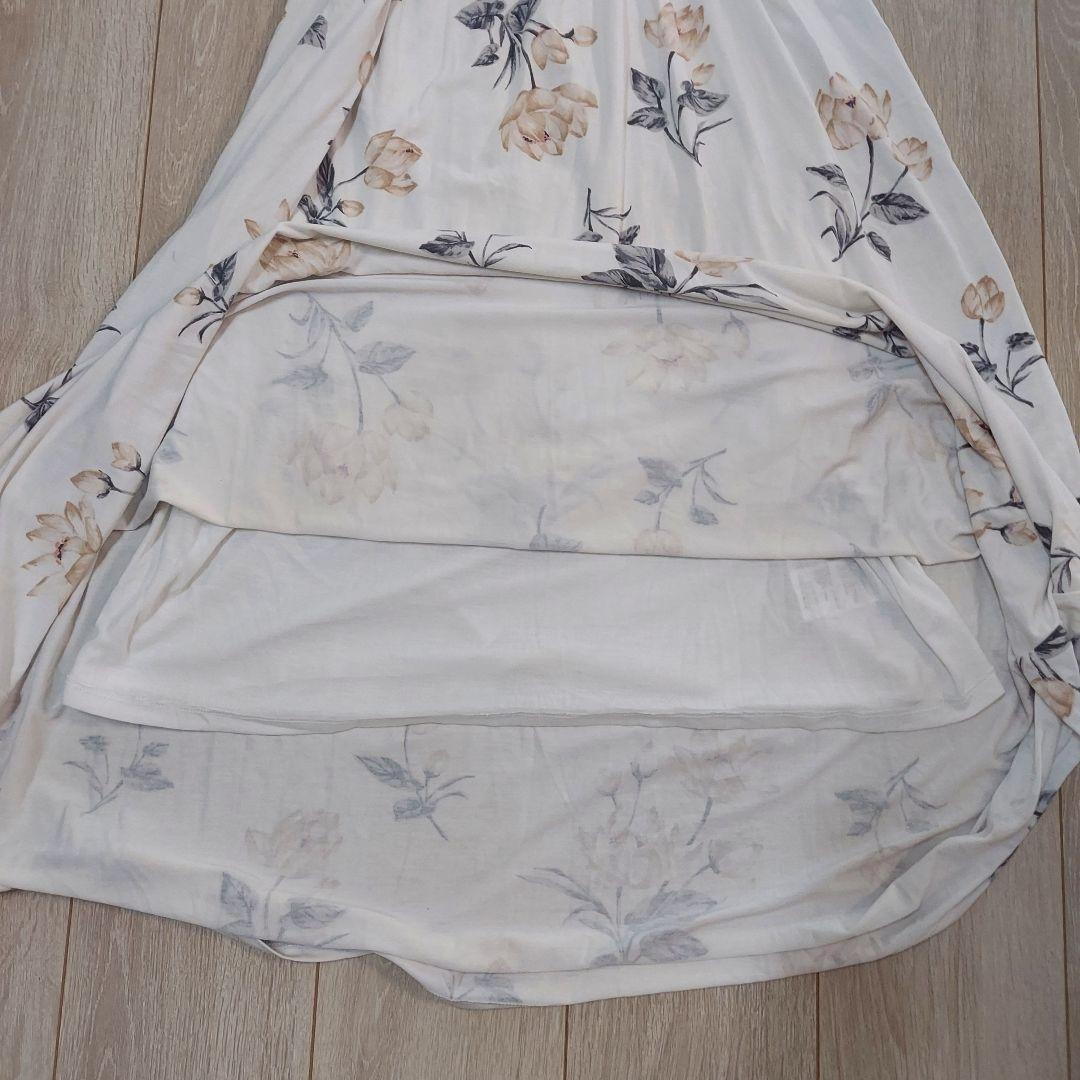 【美品】ジェラートピケ　ロング　ワンピ　カップ付き　長袖　花柄　ウォーターリリー
