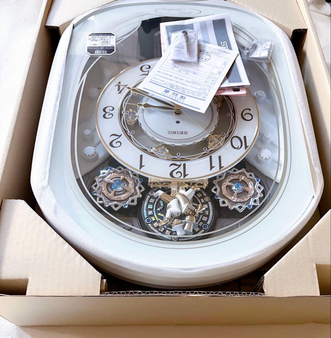 未使用美品　セイコー SEIKO からくり 電波 壁掛け時計 RE565H