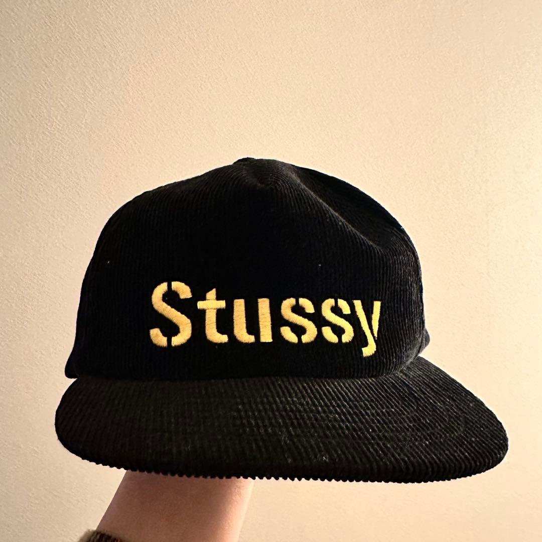 STUSSY ステューシーCAP キャップブラック ロゴ刺繍 コーデュロイ素材