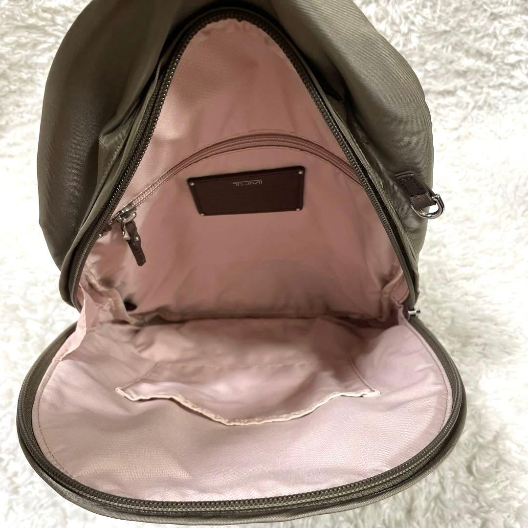 美品✨トゥミ ナイロンクロスボディバッグ ミニリュック レディース TUMI