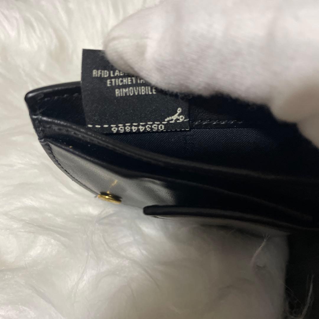 【美品】FENDI フェンディ エフイズ 二つ折り財布 黒