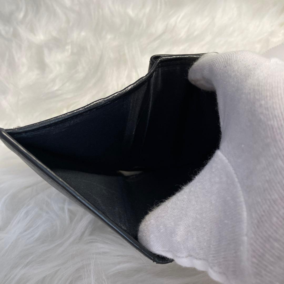 【美品】FENDI フェンディ エフイズ 二つ折り財布 黒